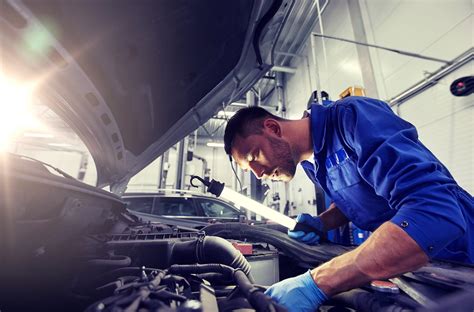 Auto Repair .